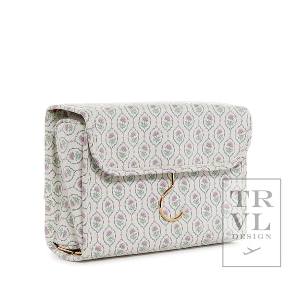 Luxe Gloss Hanging Toiletry Case