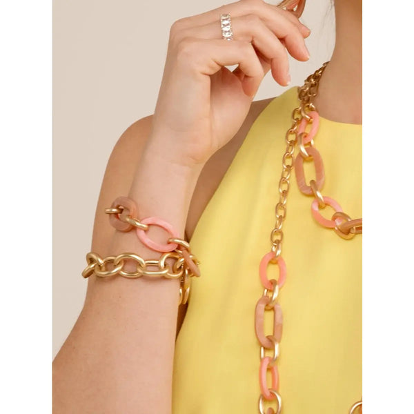 Two tone resin link bracelet