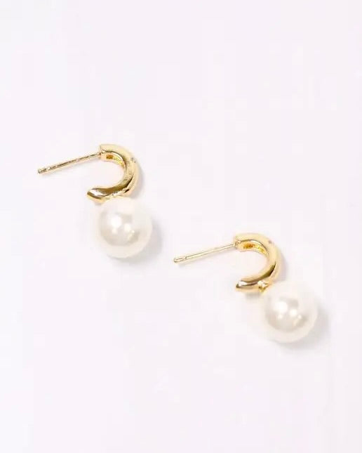 Stacey Pearl Hoop Earring