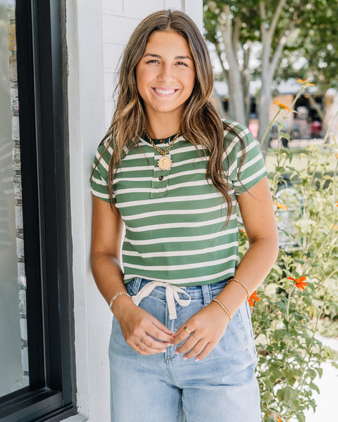 Basic in Stripes Tee
