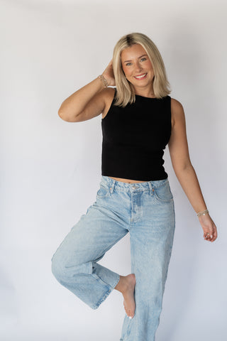 Lila Sleeveless Top