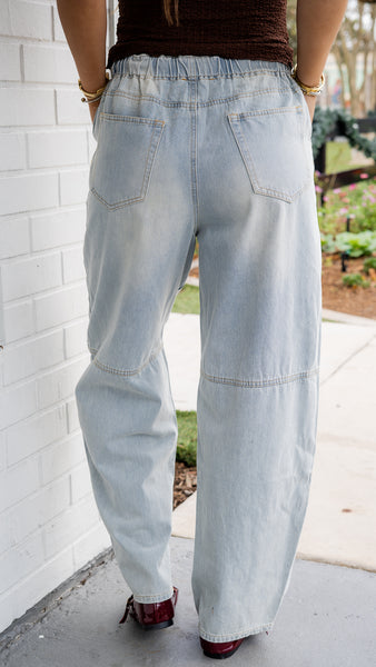 Barrel-Leg Light Weight Denim Jeans