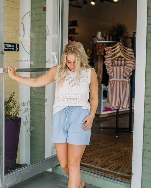 Laci Linen Tie Shorts