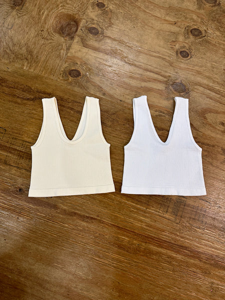 Essential Ribbed Crop Tank